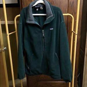 Patagonia Men's Green Fleece Jacket